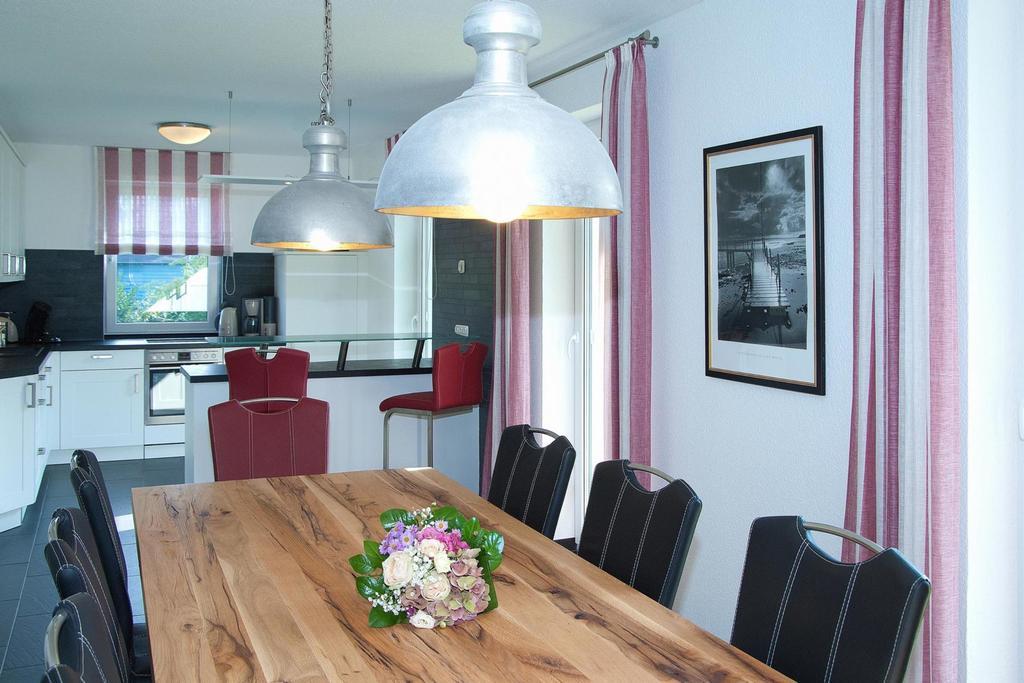 Ferienhaus Emmely Nur Wenige Gehminuten Zum Strand Ruhig Glowe Buitenkant foto