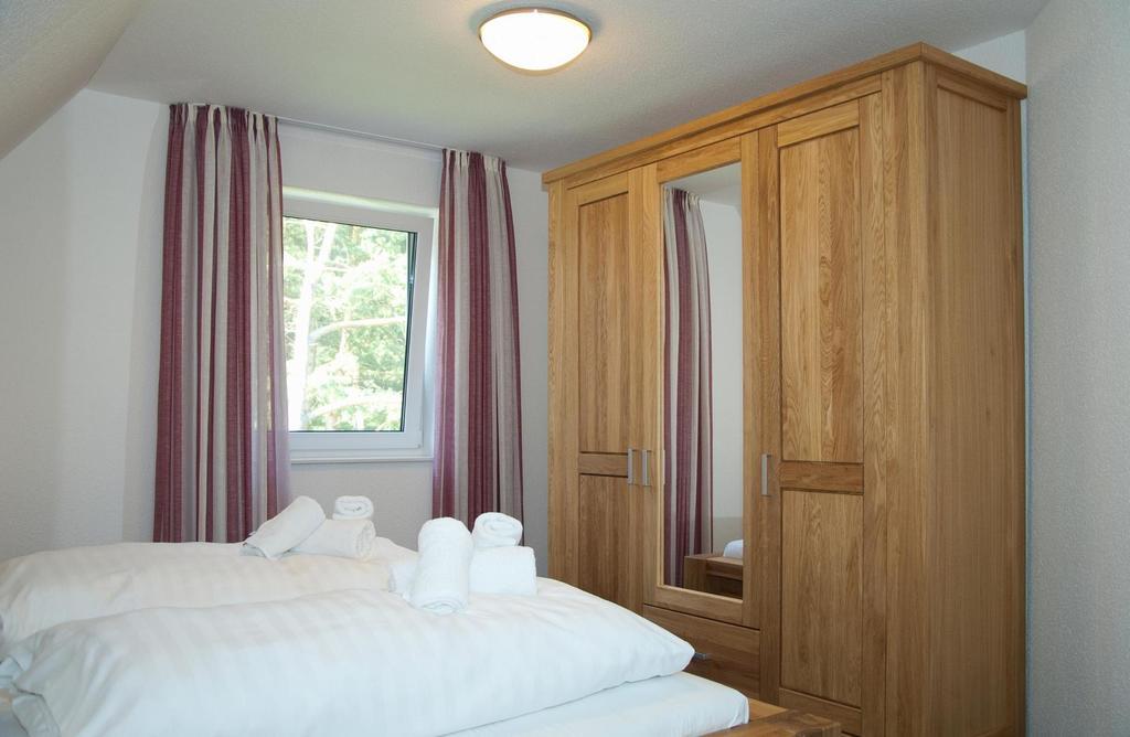 Ferienhaus Emmely Nur Wenige Gehminuten Zum Strand Ruhig Glowe Buitenkant foto