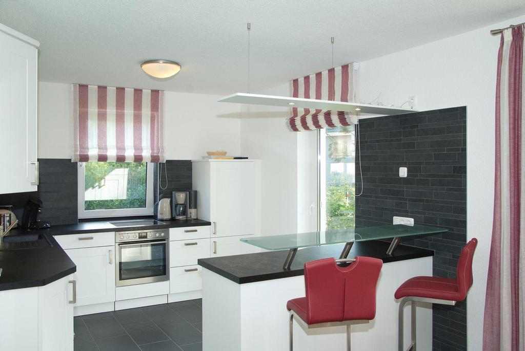 Ferienhaus Emmely Nur Wenige Gehminuten Zum Strand Ruhig Glowe Buitenkant foto
