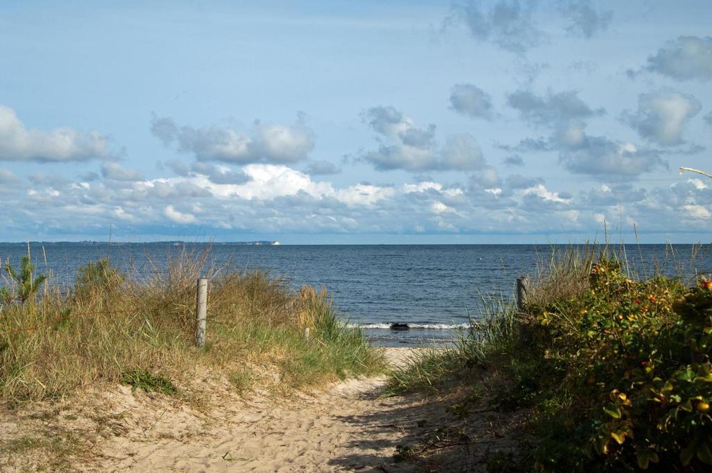 Ferienhaus Emmely Nur Wenige Gehminuten Zum Strand Ruhig Glowe Buitenkant foto